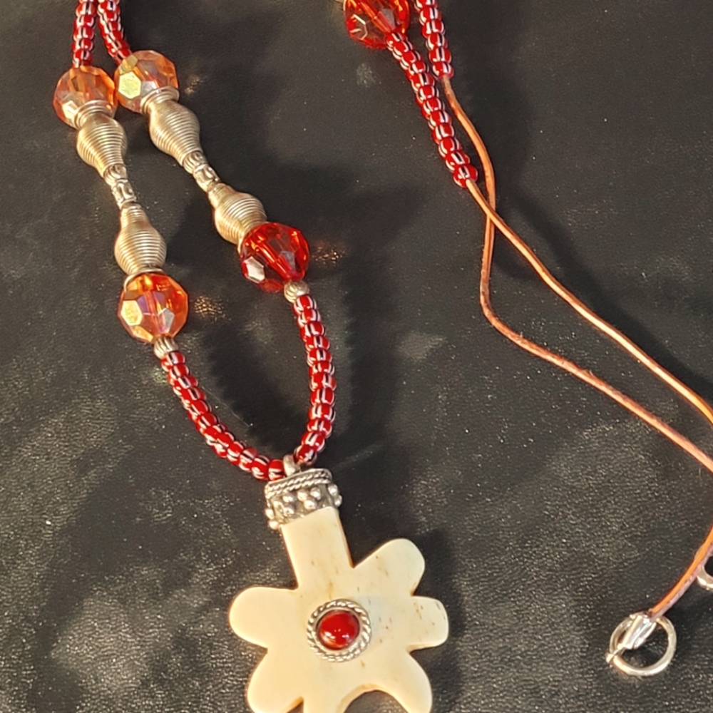 Red and Silver Toned Beaded Necklace with Flower Pendant